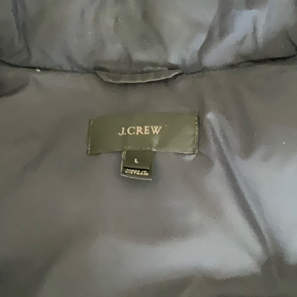 J Crew Navy Down Puffer Vest, size L, *pre-owned* - Picture 10 of 10